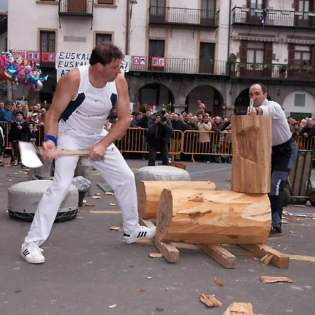 아파트 Aterian Euromar I